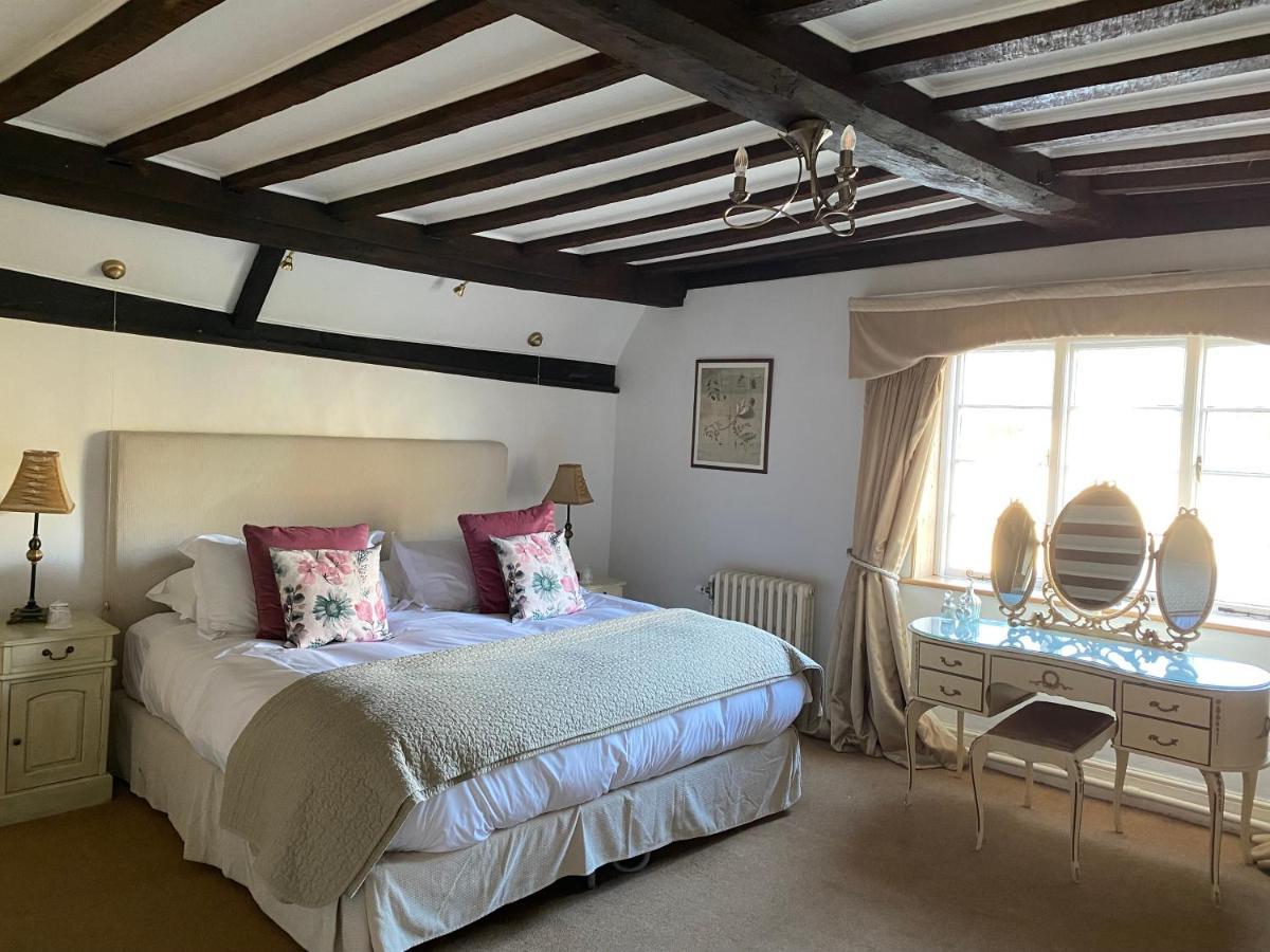 Prested Hall Braintree Bagian luar foto