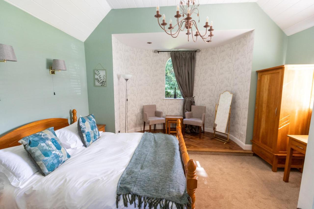 Prested Hall Braintree Bagian luar foto