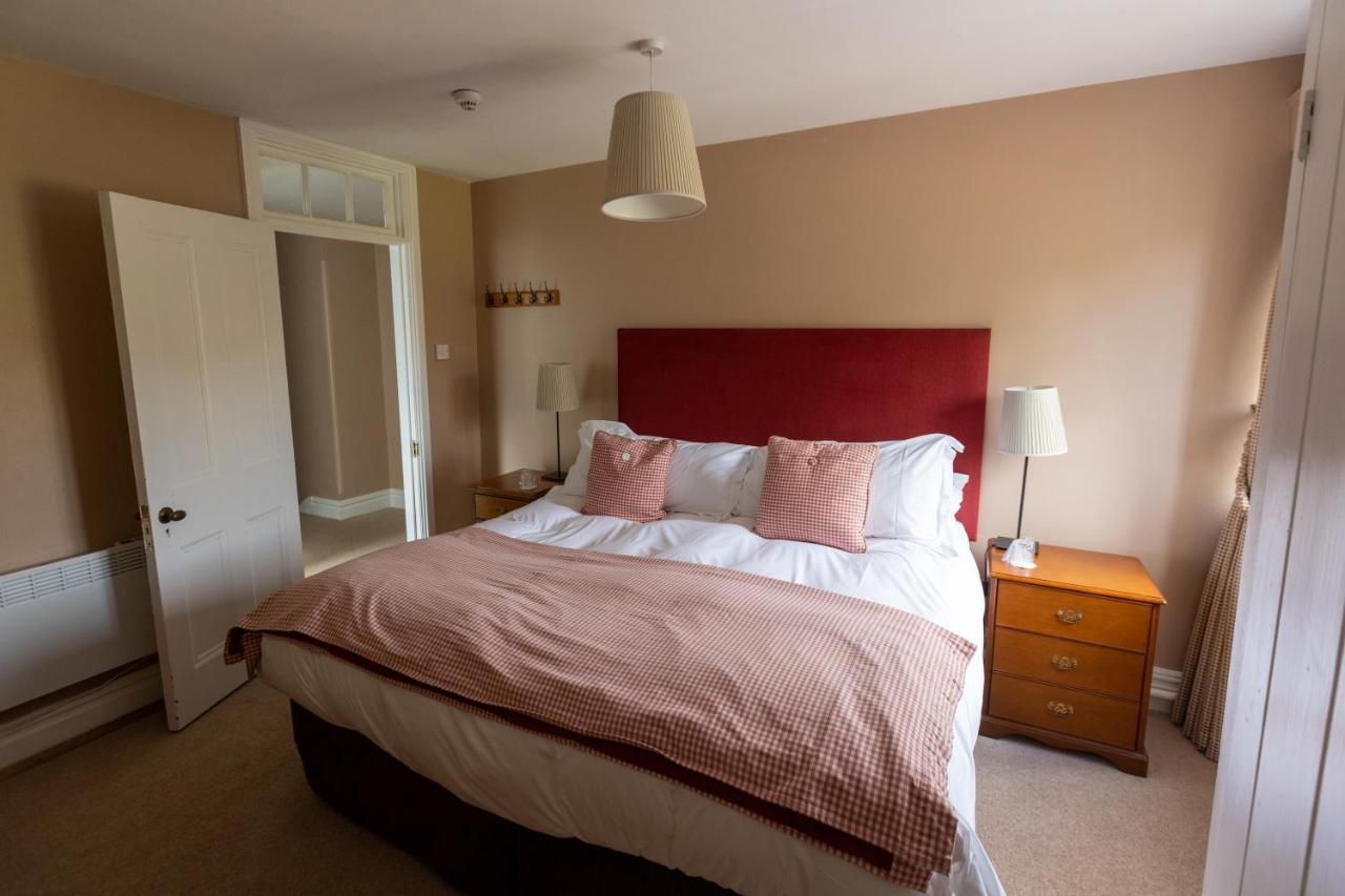 Prested Hall Braintree Bagian luar foto