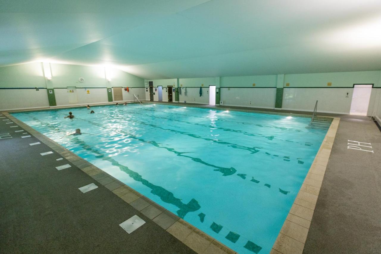 Prested Hall Braintree Bagian luar foto